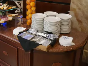 CustomSocksNow.Com - Custom Beverage Napkin