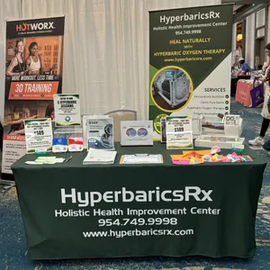 CustomSocksNow.Com - Custom Rectangle Table Covers