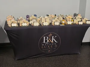 CustomSocksNow.Com