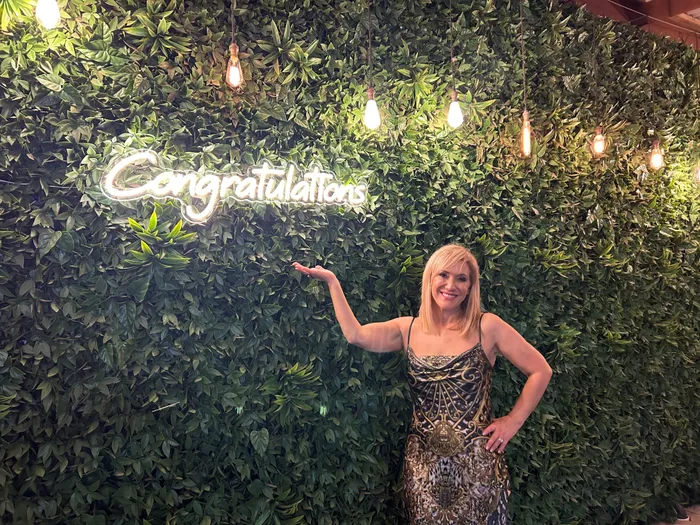 CustomSocksNow.Com - Custom Neon Sign