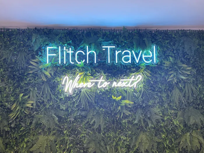 CustomSocksNow.Com - Custom Neon Sign