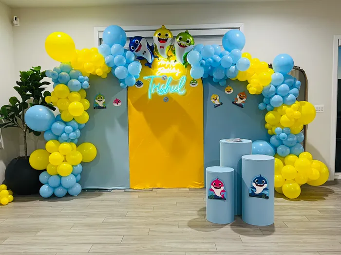 CustomSocksNow.Com - Custom Neon Sign