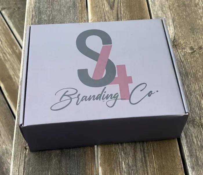 CustomSocksNow.Com - Custom Mailer Box