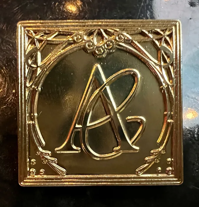 CustomSocksNow.Com - Die Struck Pin