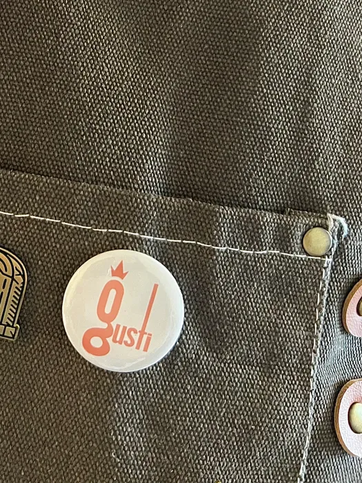 CustomSocksNow.Com - Round Button