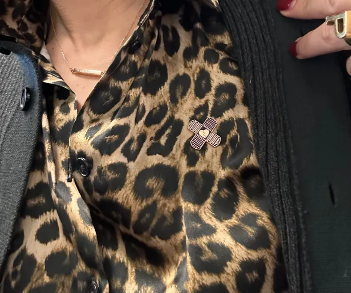 CustomSocksNow.Com - Die Struck Pin