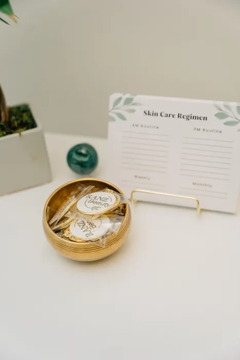 CustomSocksNow.Com - Metal Keychain