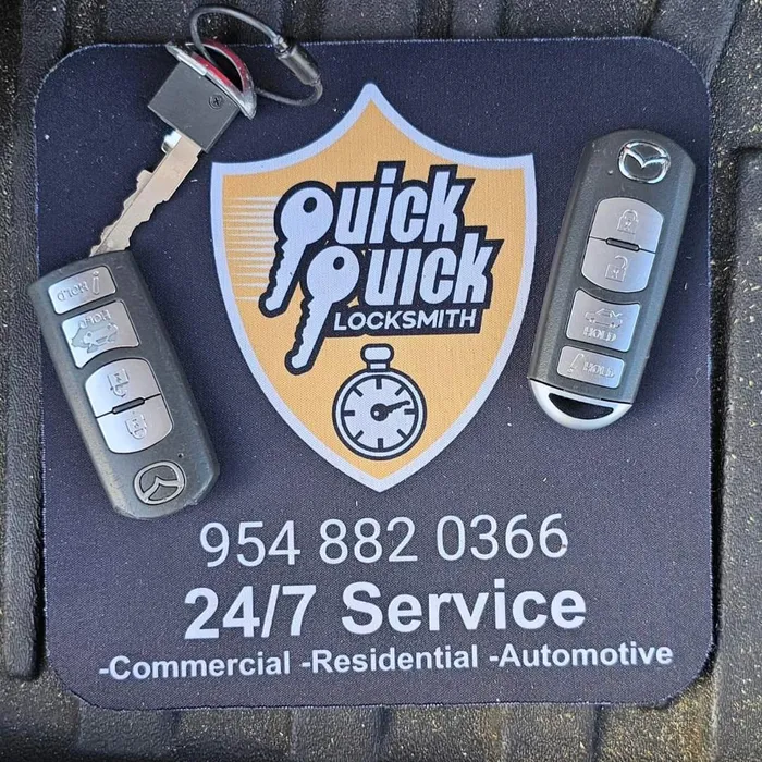 CustomSocksNow.Com - Custom Square Mouse Pad