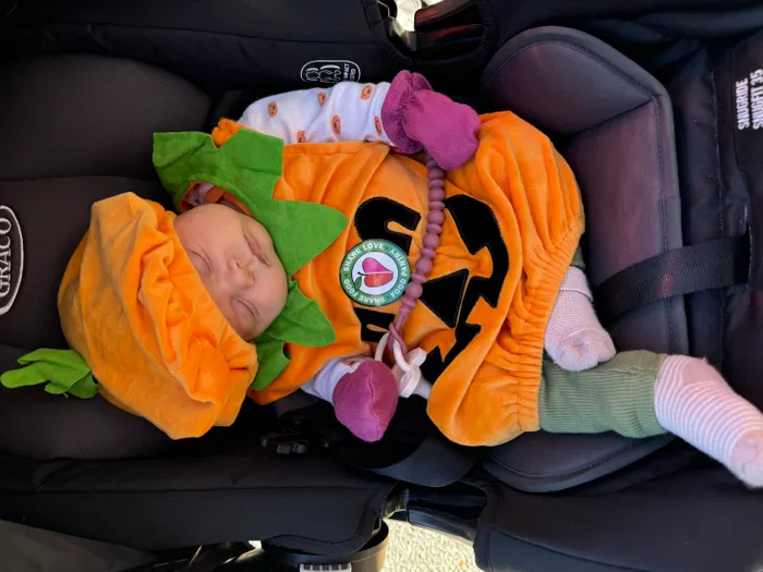 CustomSocksNow.Com - Circle Stickers