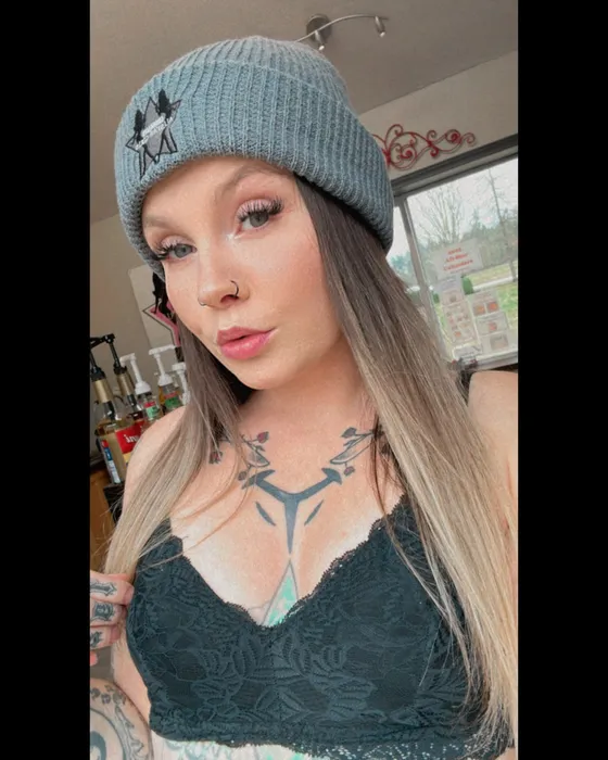 CustomSocksNow.Com - Aesthetic Acrylic Beanies