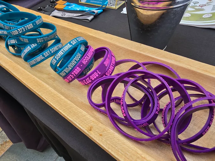 CustomSocksNow.Com - Embossed Printed