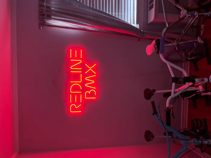 CustomSocksNow.Com - Custom Neon Sign