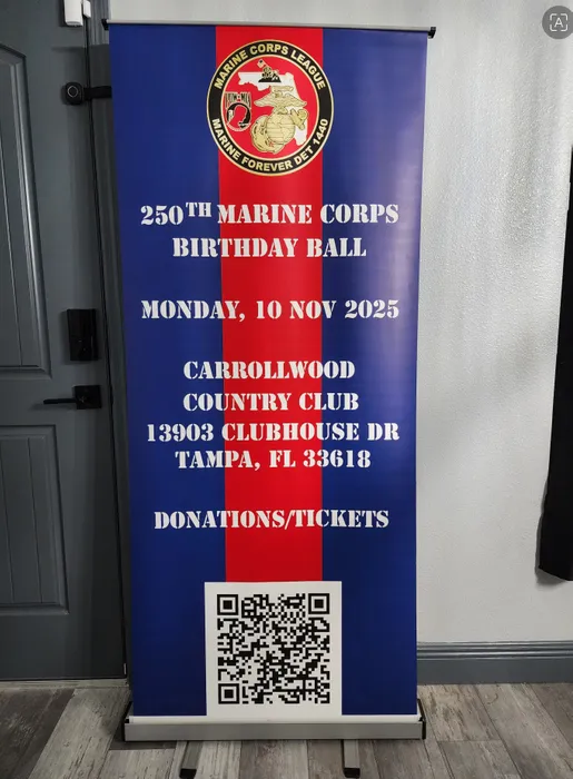 CustomSocksNow.Com - Roll Up Banner Stands