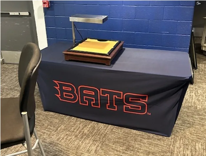 CustomSocksNow.Com - Custom Rectangle Table Covers