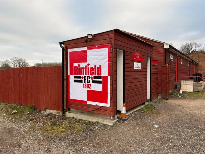 CustomSocksNow.Com - Custom Vinyl Banners