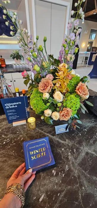 CustomSocksNow.Com - Custom Foil Stamped Beverage Napkin