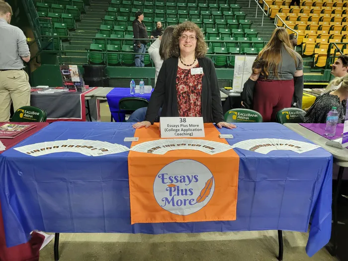 CustomSocksNow.Com - Custom Rectangle Table Covers