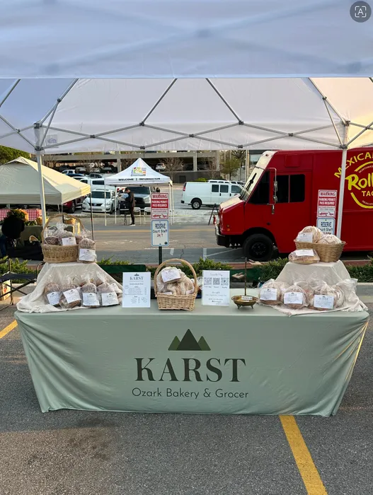 CustomSocksNow.Com - Custom Rectangle Table Covers