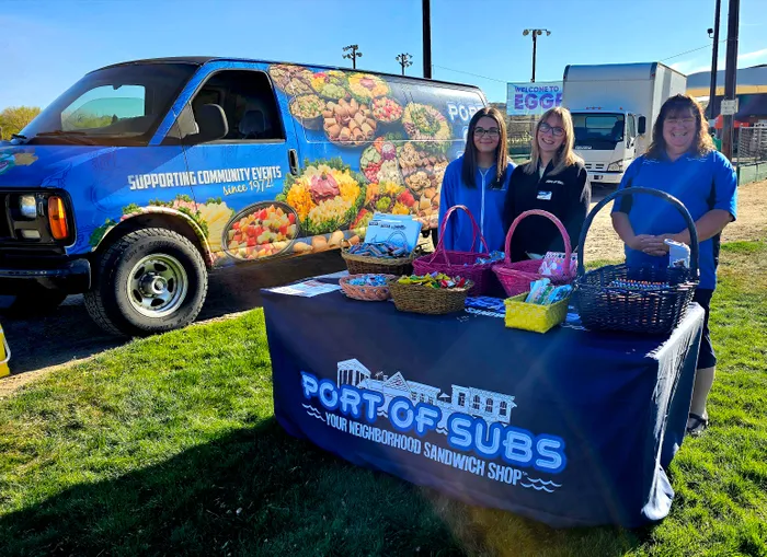 CustomSocksNow.Com - Custom Rectangle Table Covers