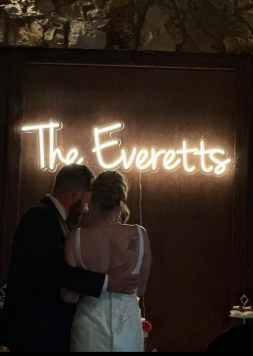 CustomSocksNow.Com - Custom Neon Sign