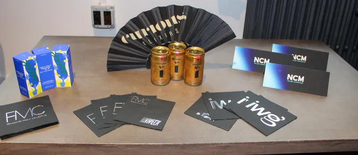 CustomSocksNow.Com - Custom Foil Stamped Beverage Napkin