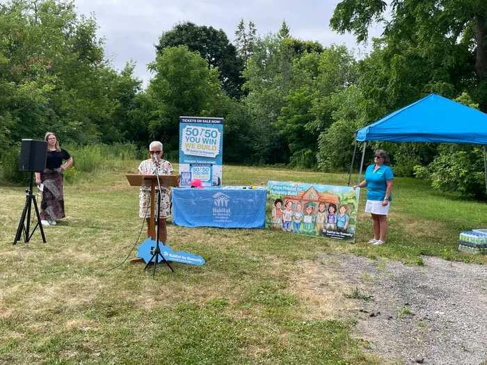 CustomSocksNow.Com - Custom Rectangle Table Covers