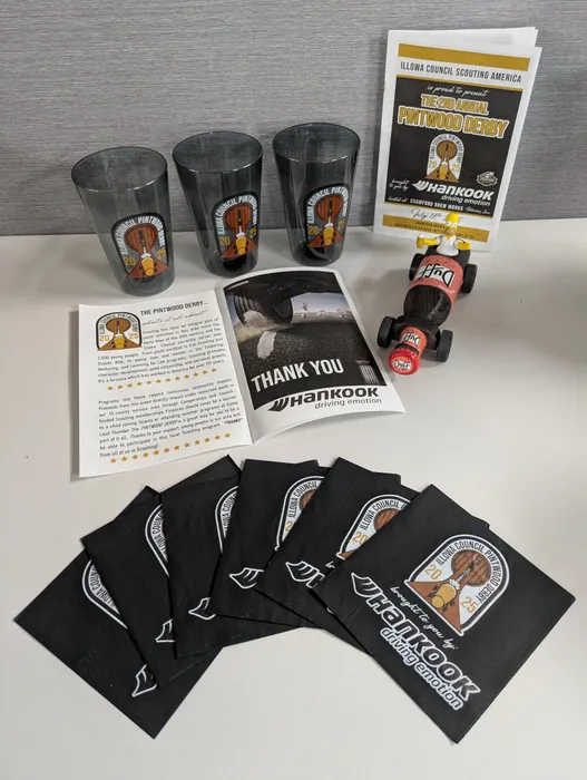 CustomSocksNow.Com - Custom Beverage Napkin