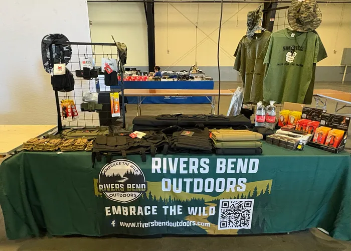 CustomSocksNow.Com - Custom Rectangle Table Covers