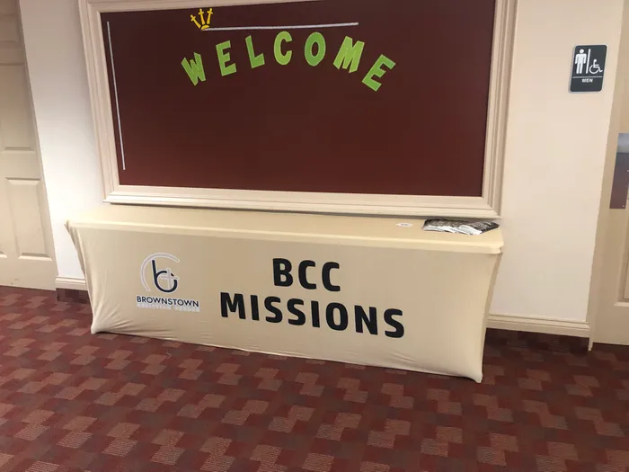 CustomSocksNow.Com - Custom Rectangle Table Covers