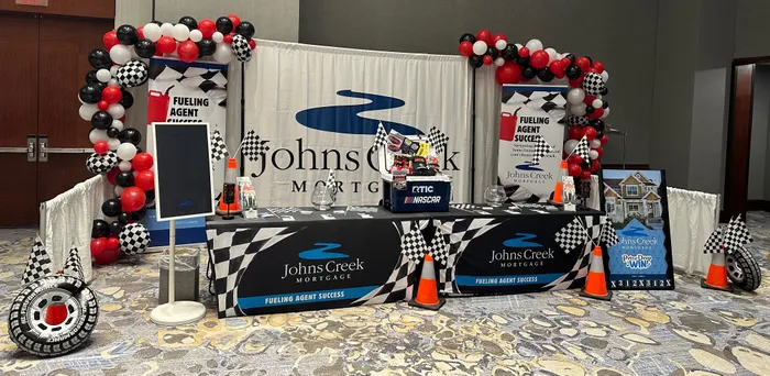 CustomSocksNow.Com - Custom Rectangle Table Covers