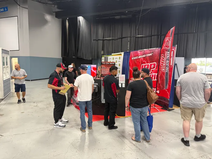 CustomSocksNow.Com - Feather Flag