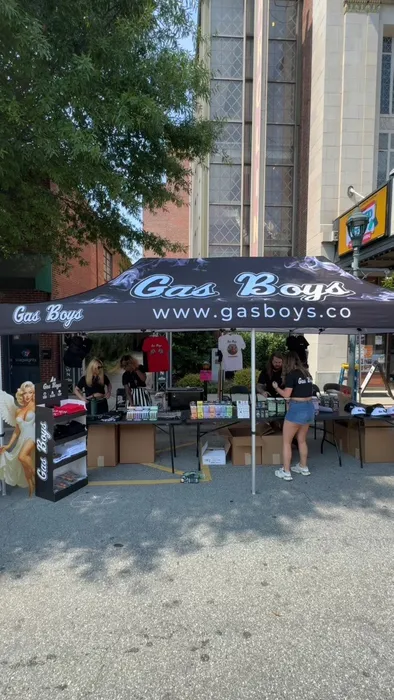 CustomSocksNow.Com - Custom Outdoor Trade Show Displays Heavy Duty 20ft X 10ft