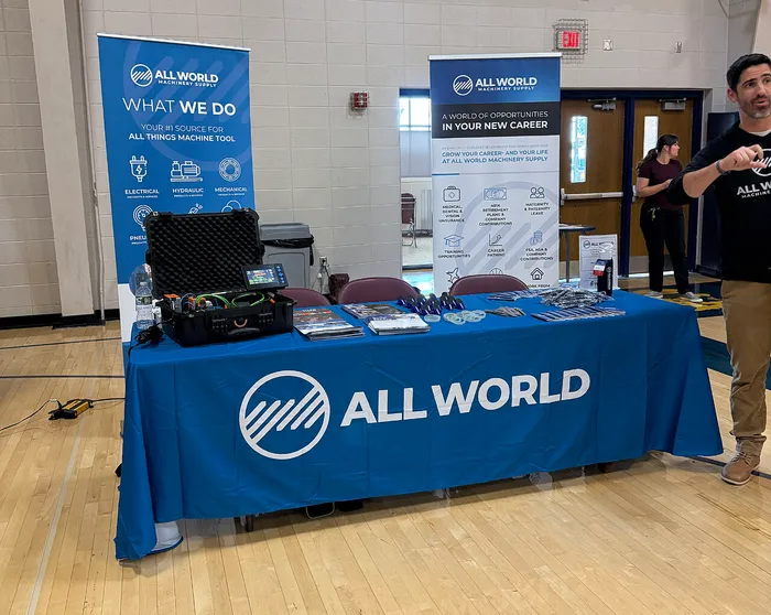 CustomSocksNow.Com - Custom Rectangle Table Covers