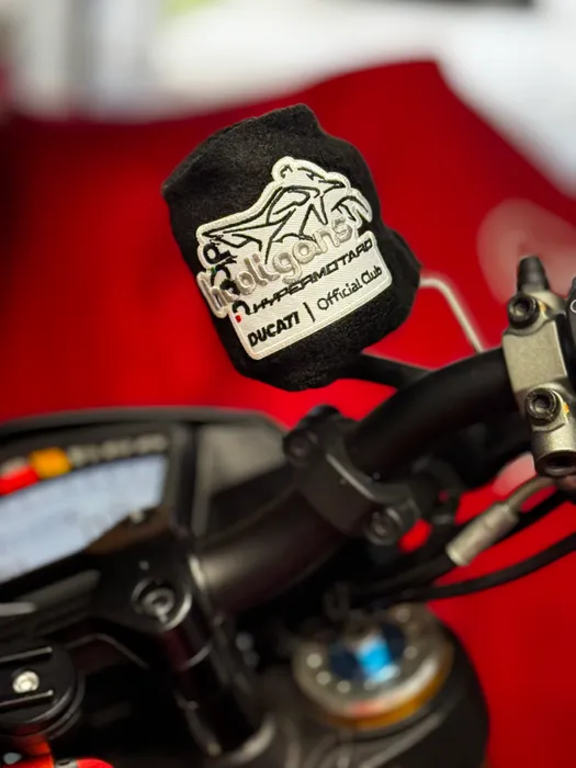 CustomSocksNow.Com - 3D Embroidered Patches Deal