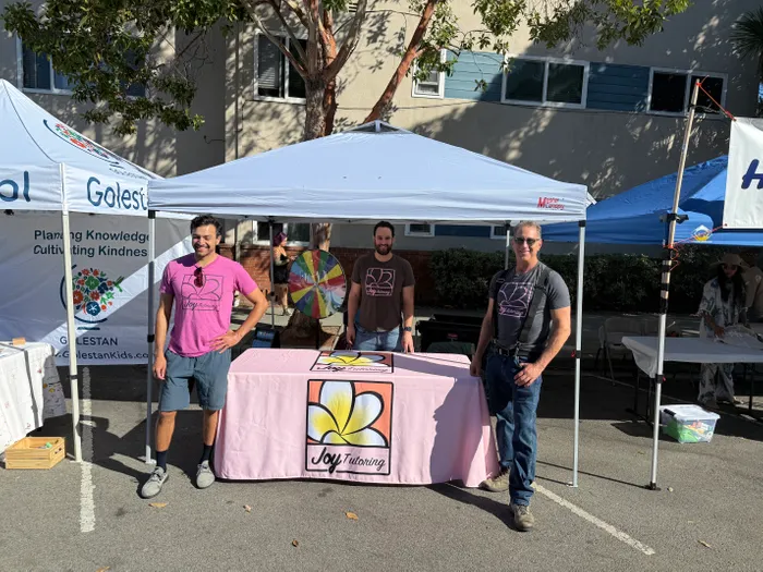 CustomSocksNow.Com - Custom Rectangle Table Covers