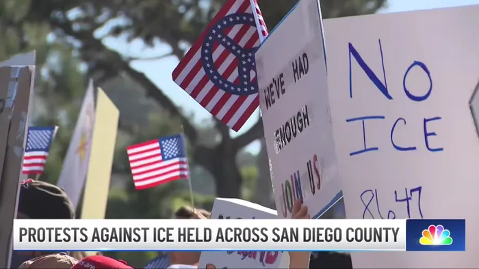 CustomSocksNow.Com - Custom Hand Flags