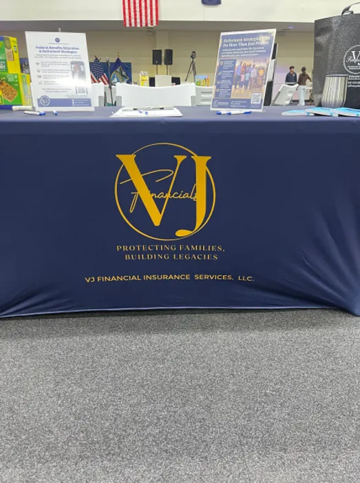 CustomSocksNow.Com - Custom Rectangle Table Covers