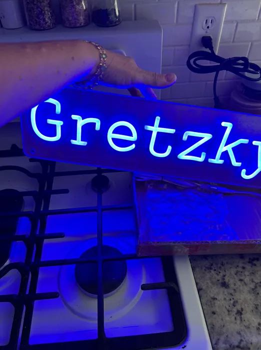CustomSocksNow.Com - Custom Neon Sign