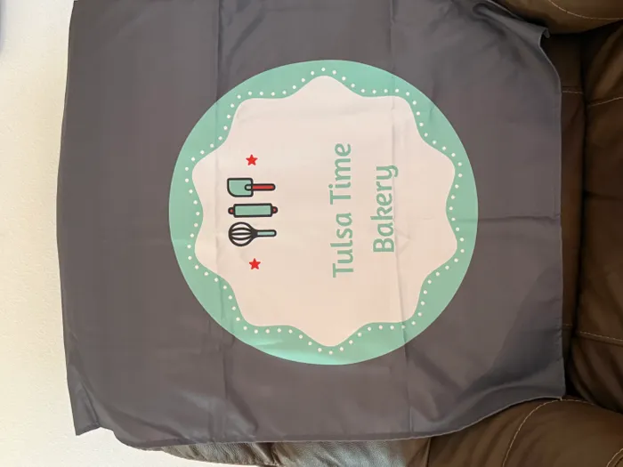 CustomSocksNow.Com - Table Runner