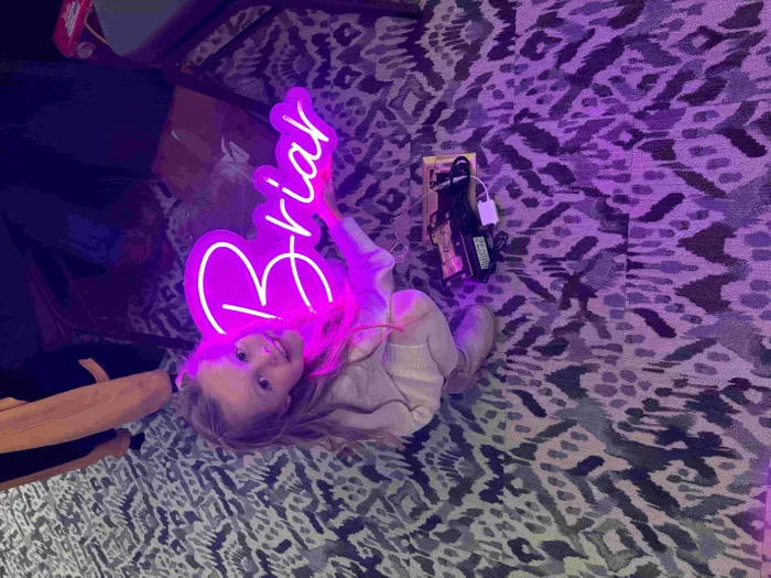 CustomSocksNow.Com - Custom Neon Sign