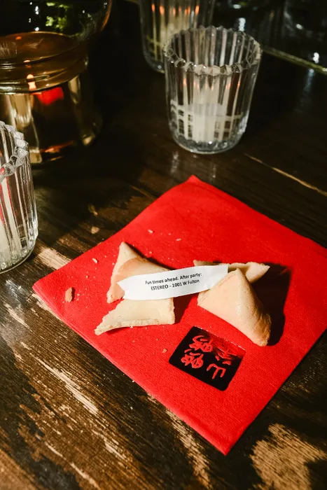CustomSocksNow.Com - Custom Linen Beverage Napkin