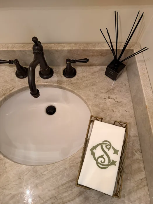 CustomSocksNow.Com - Custom Linen Guest Towel Napkin