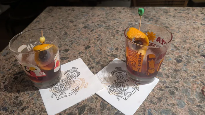 CustomSocksNow.Com - Custom Paper Beverage Napkin