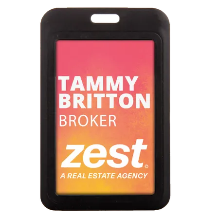 Full Color Printed Plastic Holder - Custom Socks Now